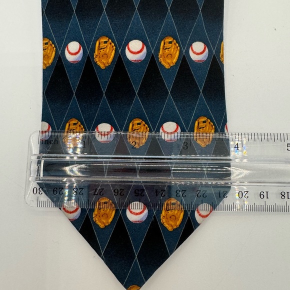 PARQUET Men's Baseball & Mitt Novelty Tie Diamond‎ Pattern 100% Polyester 60” - Picture 4 of 10